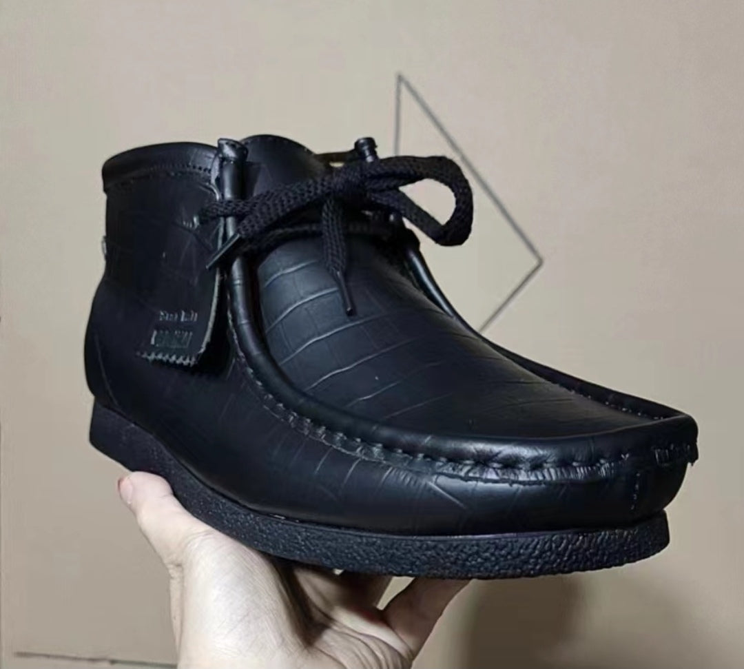 CROCODILE PATTERN COW HIDE LEATHER