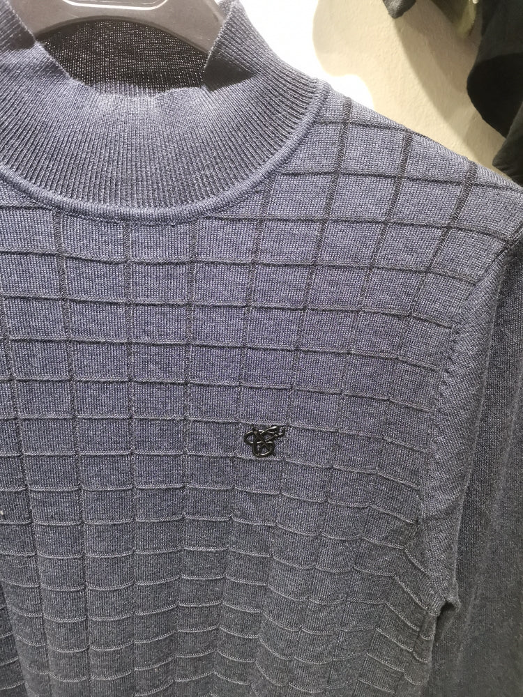 Textured polo mid neck fitted sweater