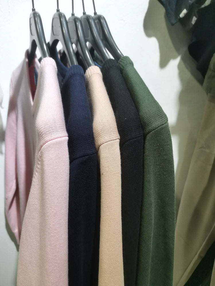 V neck sweater