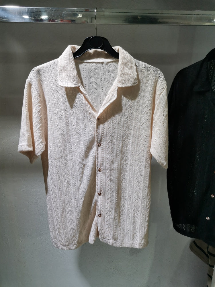 Chevron pattern Cuban collar