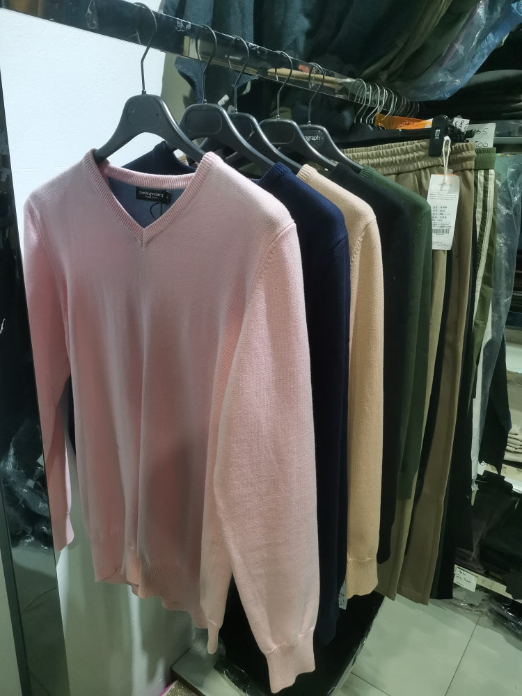 V neck sweater
