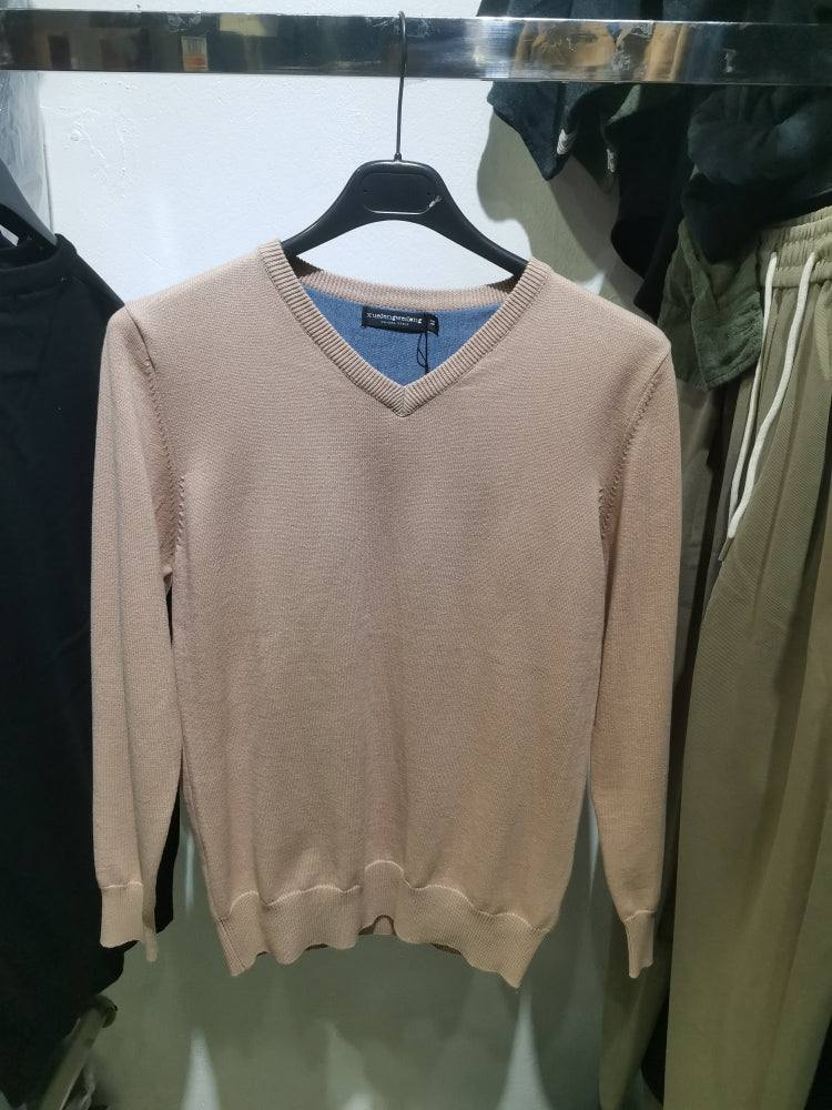V neck sweater