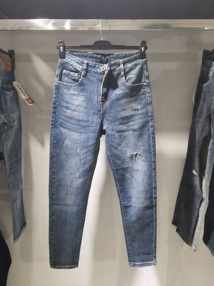 Softened heavy duty jeans