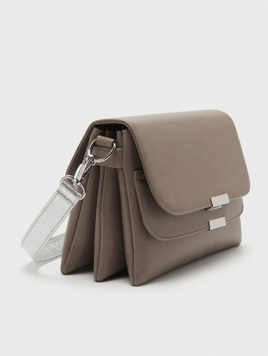 Crossbody Bag – Premium Everyday Shoulder Bag