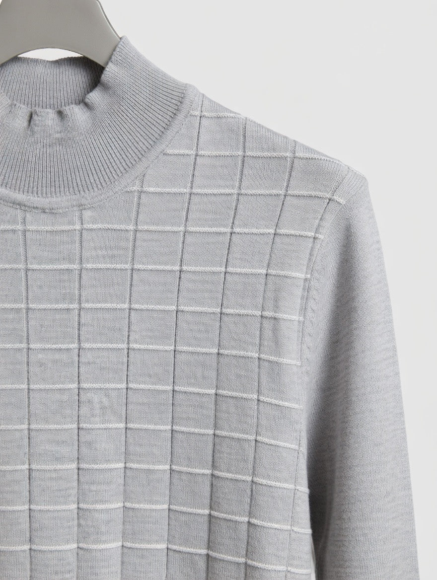 Knit mid neck Sweater