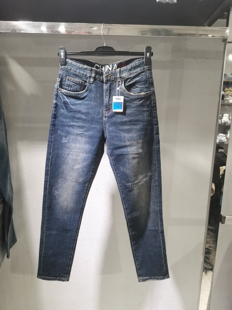 Softened heavy duty jeans