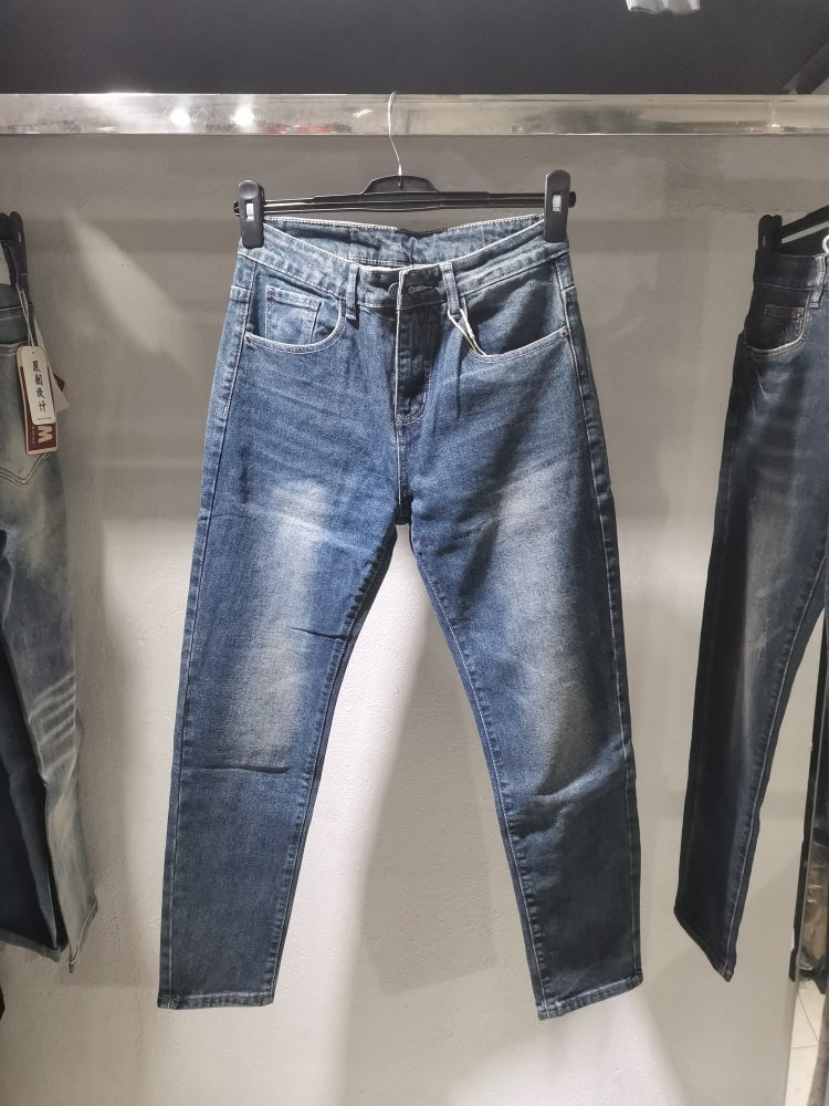 Softened heavy duty jeans