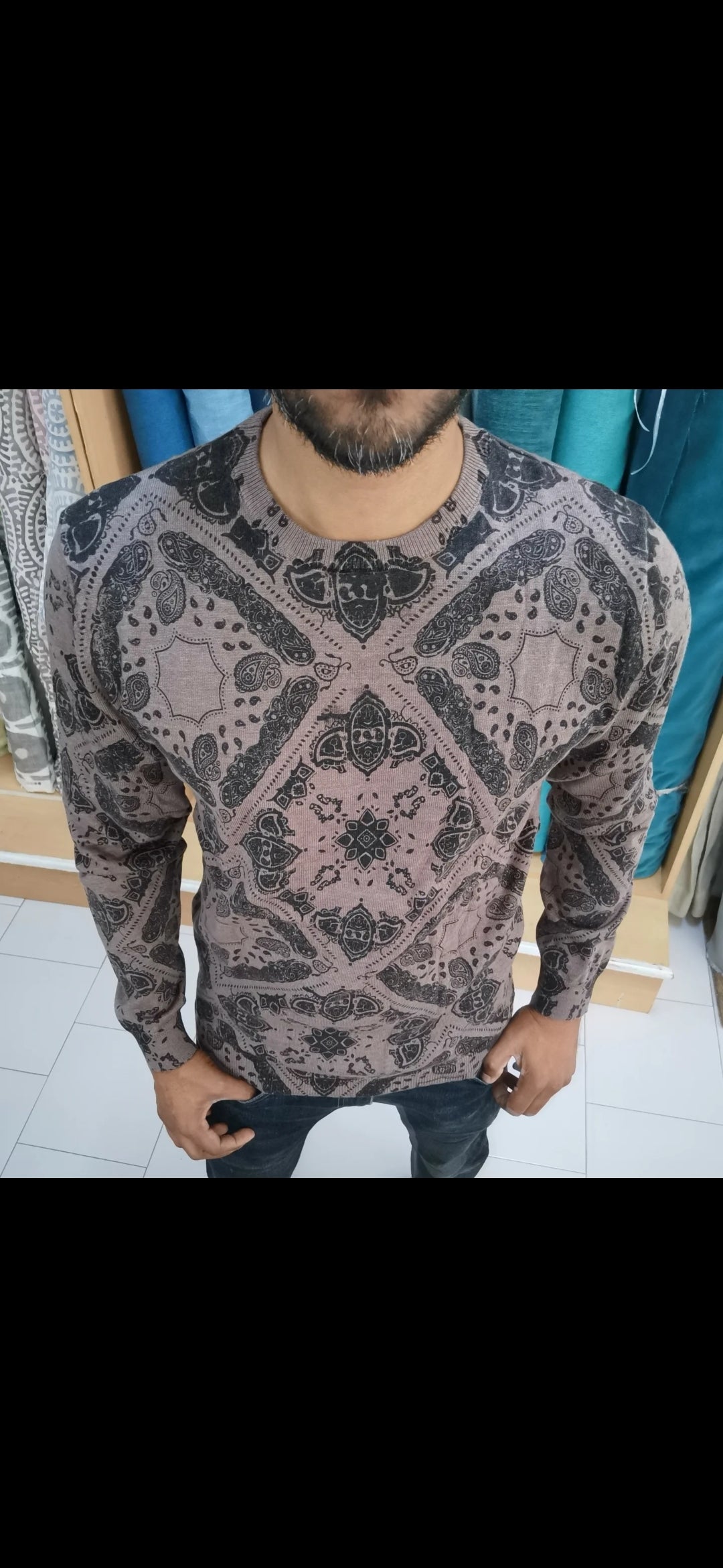 Paisley print fitted sweater