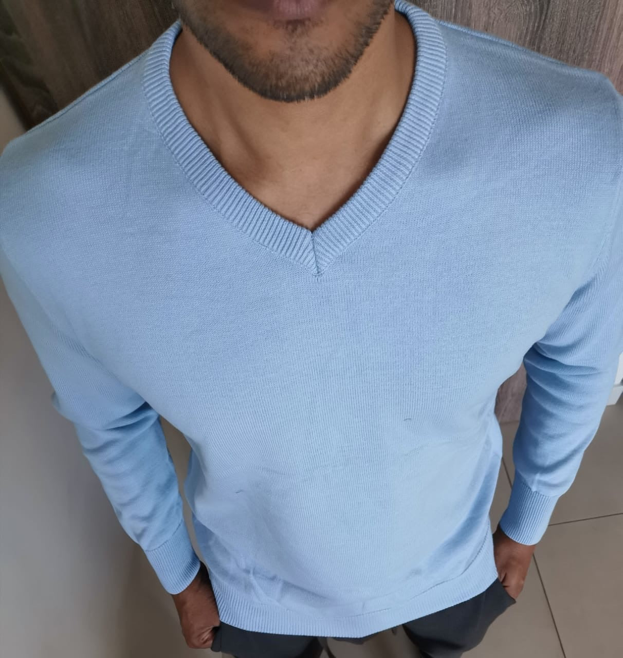 V neck sweater